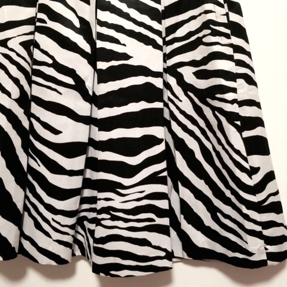 Express Design Studio Zebra Print Pleated Skirt - Picture 2 of 11